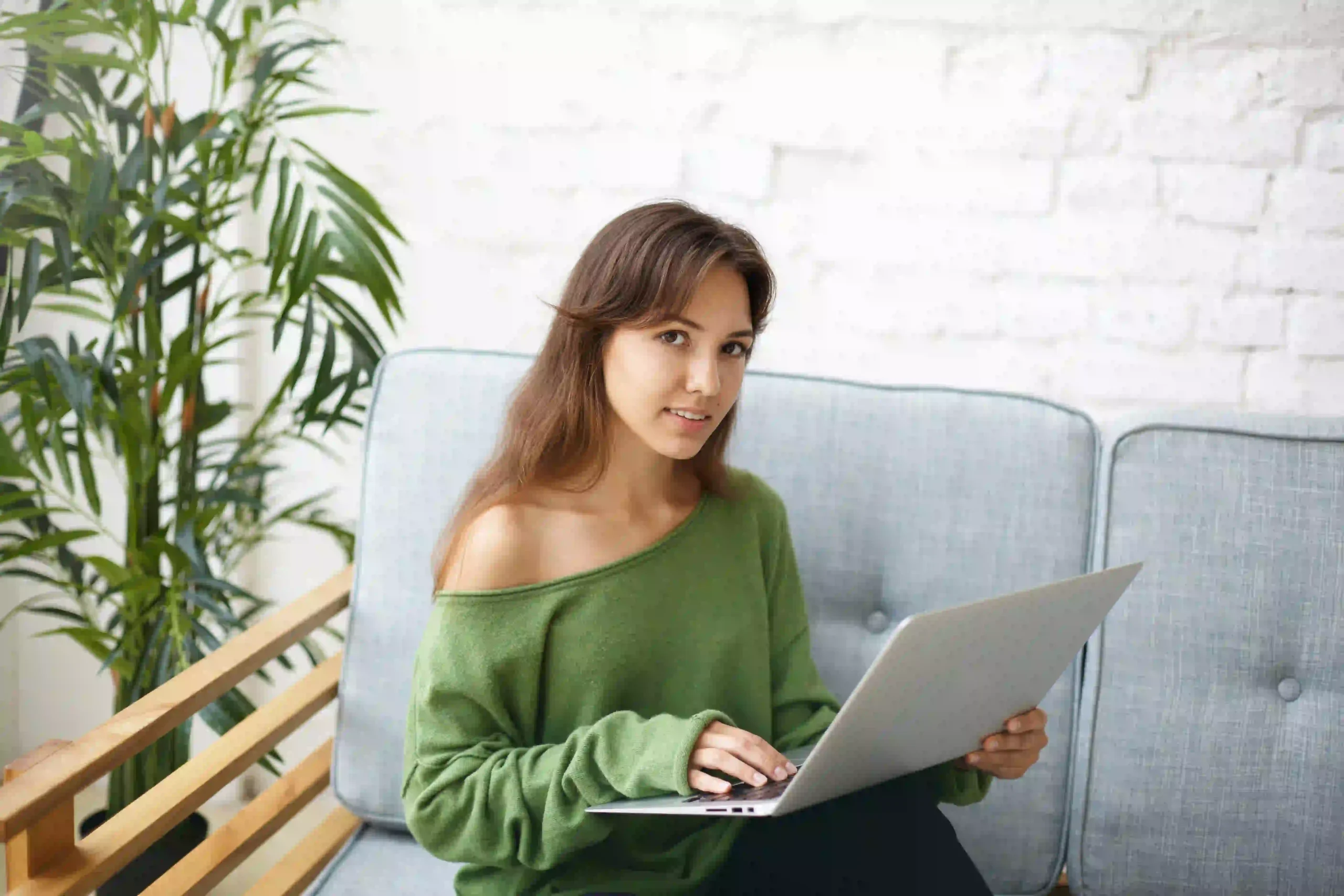 lady-sitting-laptop-working-marketer